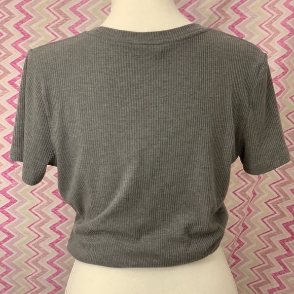 Basic t-shirt - Picture 2 of 3